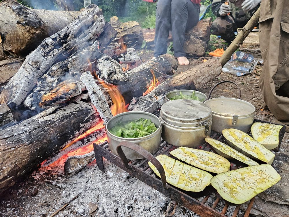 Repas au coin du feu