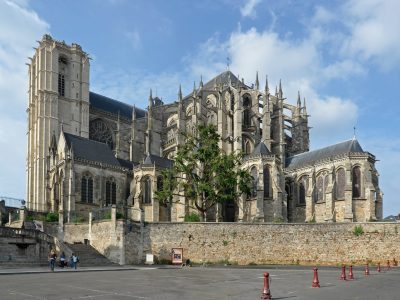 Le Mans-min